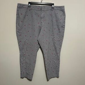 Worthington Woman's Pants Waist 44 X 23 Ins Gingham Check Black White Floral